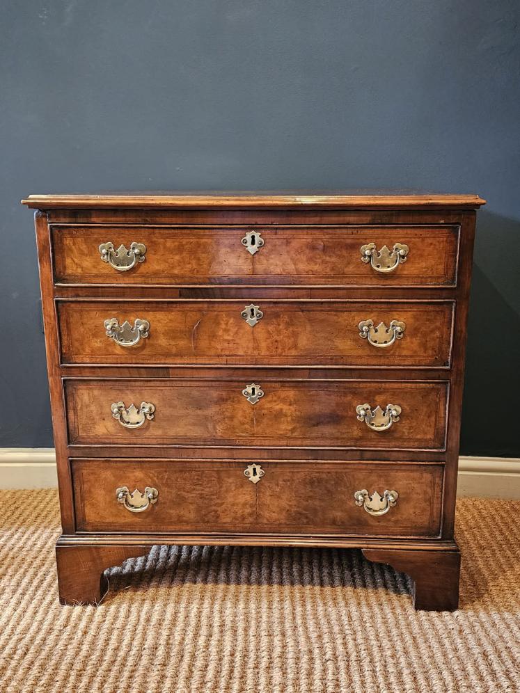Small George III Walnut Chest of Drawers - Image 1