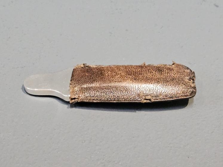 Silver Magnifying Glass - Image 3