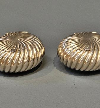 Matching Pair of George V Silver Snuffs 