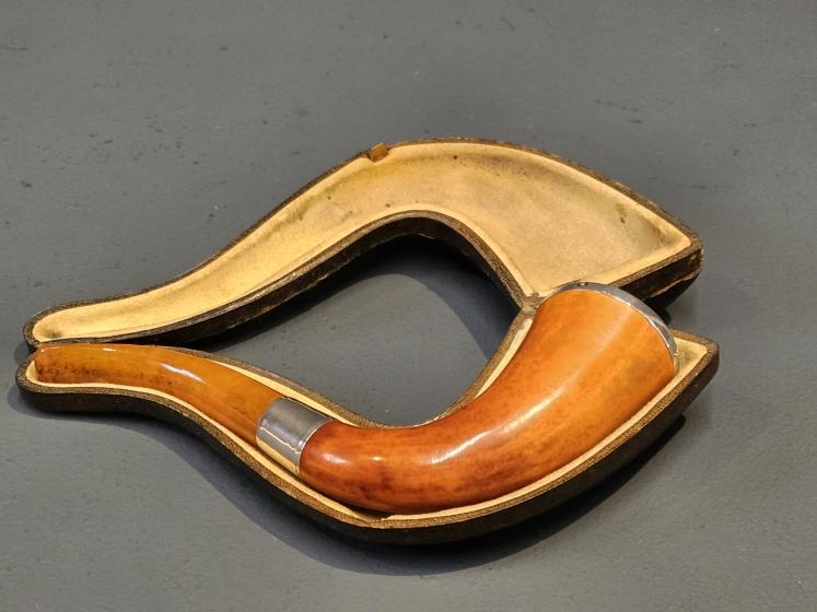Edwardian Blumfeld's Briar Silver Mounted Pipe and Case - Image 7