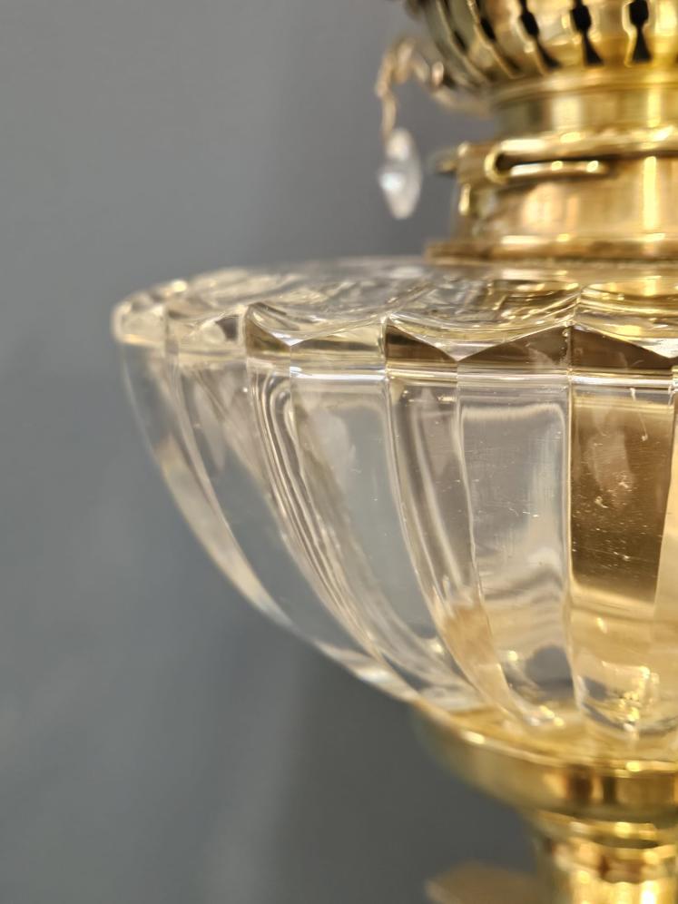 Victorian Corinthian Column Oil Lamp With Cranberry Shade  - Image 9