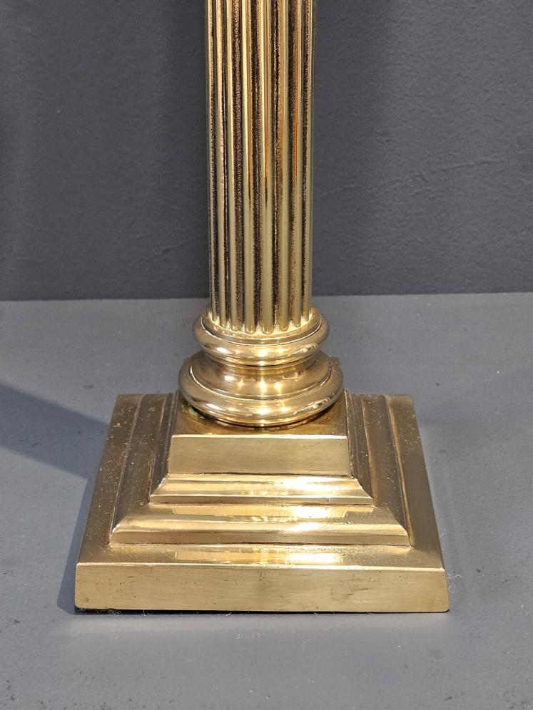 Victorian Corinthian Column Oil Lamp With Cranberry Shade  - Image 4