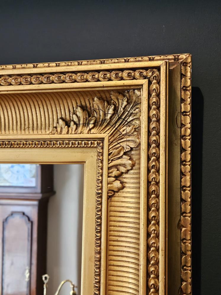Victorian Gilt Mirror With Acanthus Leaf Decoration - Image 5