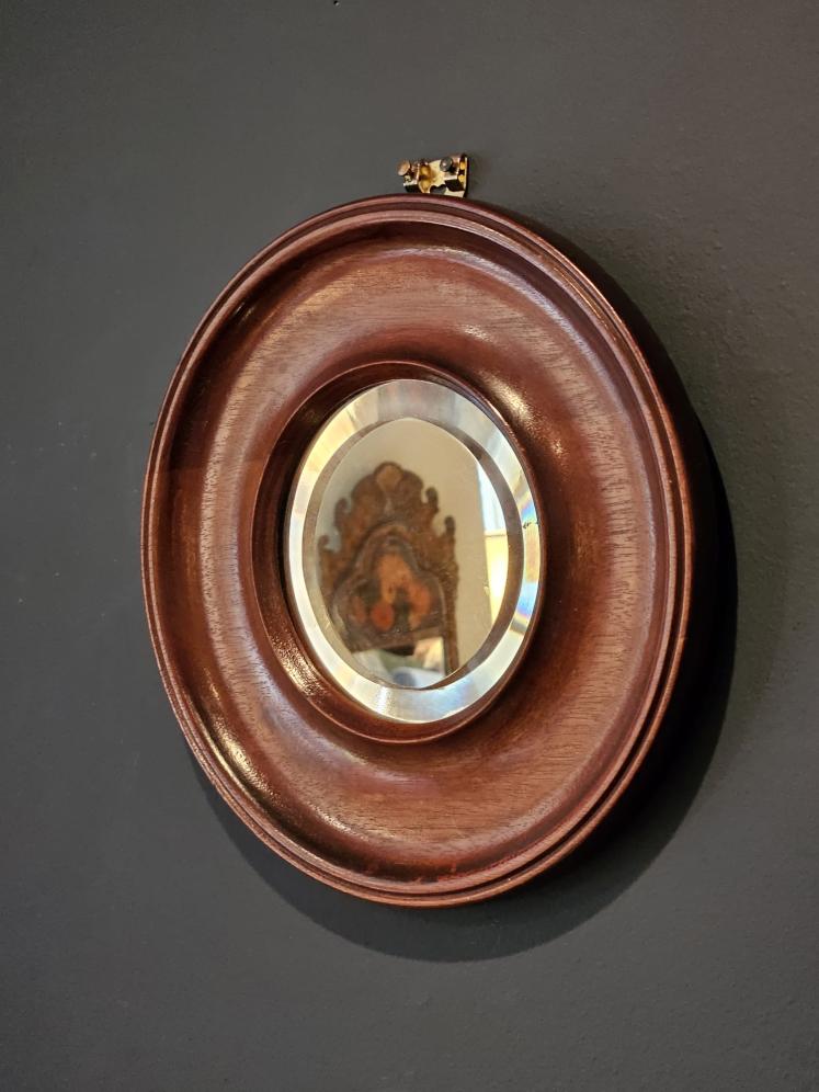 Small Victorian Circular Mahogany Framed Mirror  - Image 7