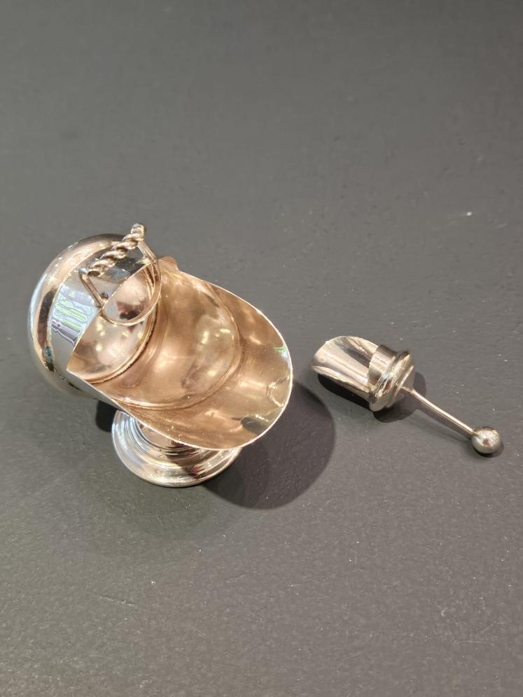 Edwardian Silver Miniature Coal Scuttle Salt Cellar - Image 5