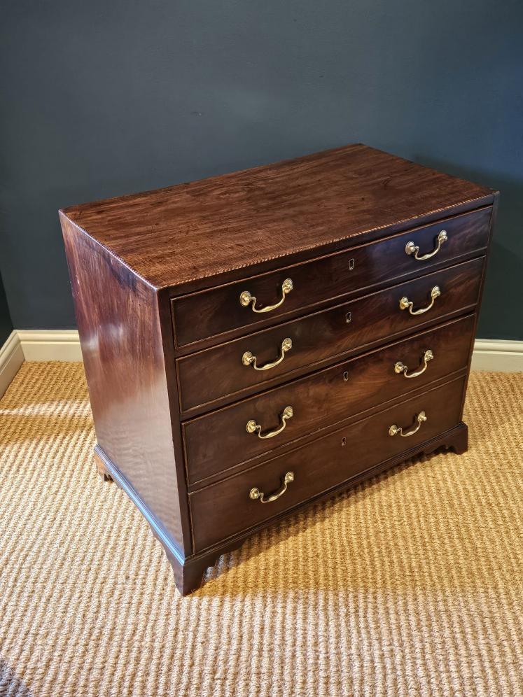 George III Mahogany Chest With Double Depth Bottom Drawer  - Image 2