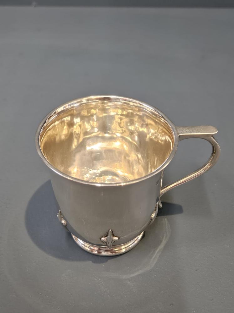 Harrods Silver Mug - Image 5