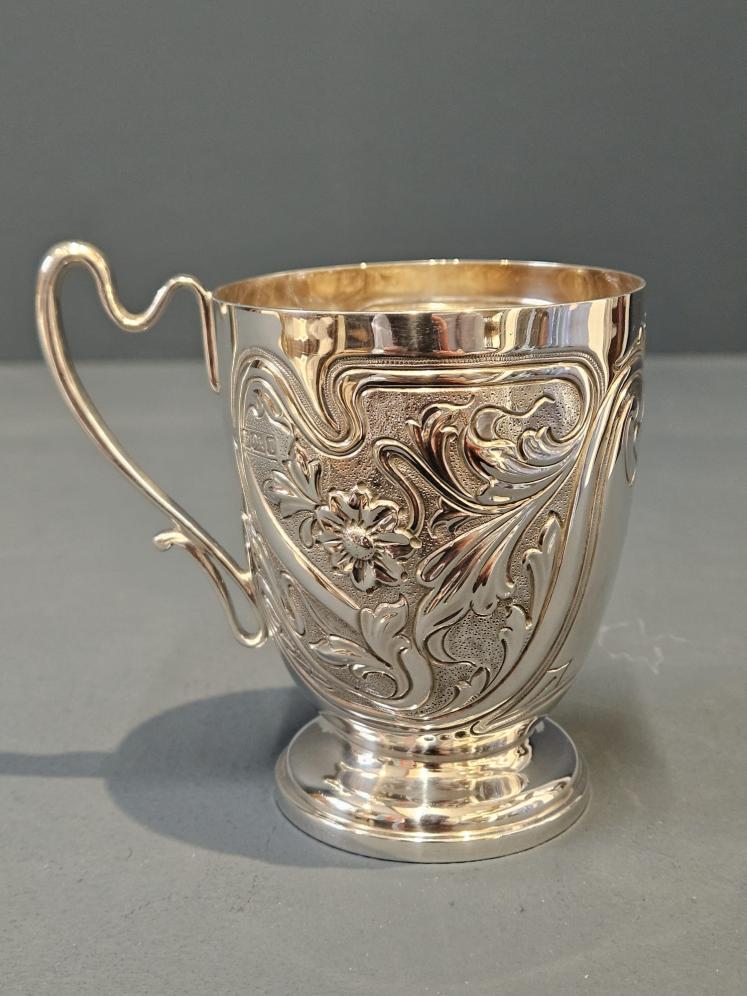 Art Nouveau Silver Mug - Image 3