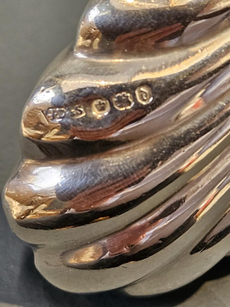 Victorian Silver Shell Scent Bottle  - Image 3
