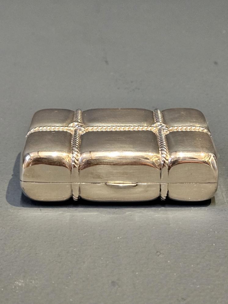 Unusual Victorian Silver Tied Parcel Snuff Box - Image 7