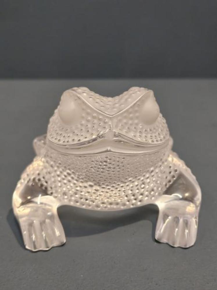 Lalique Sitting Toad - Image 3