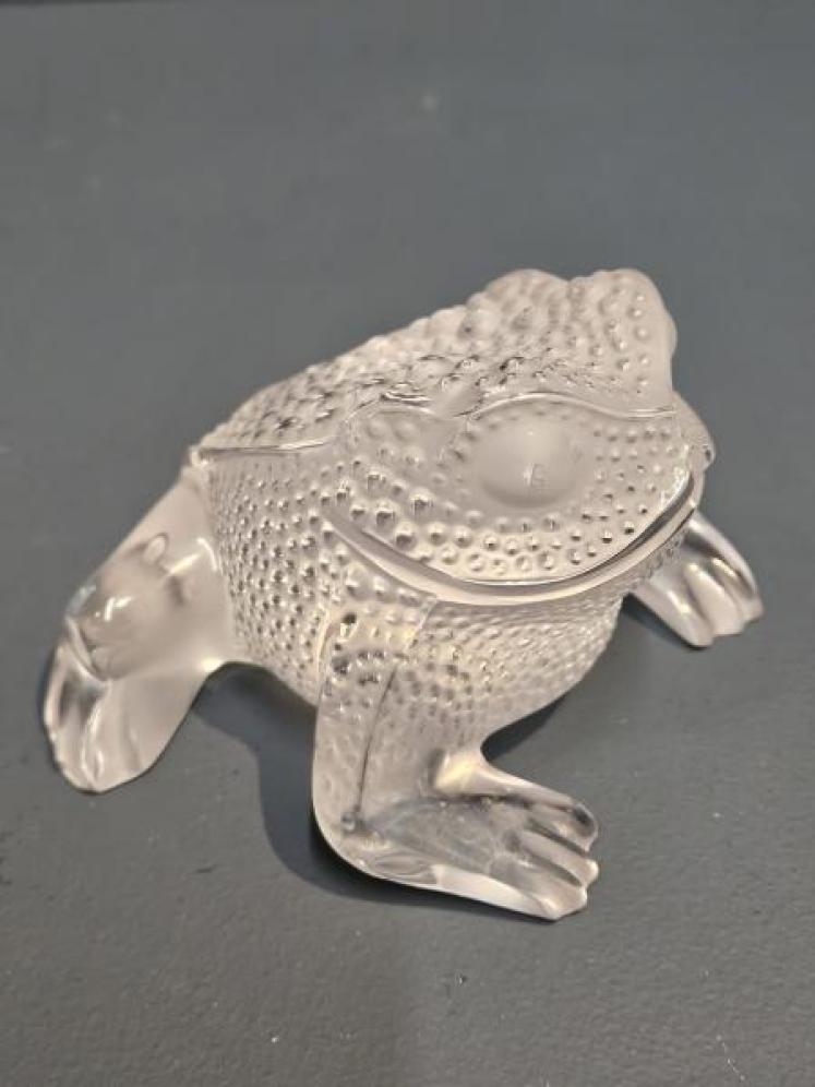 Lalique Sitting Toad - Image 2
