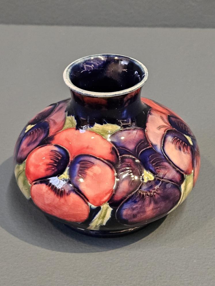 Small Moorcroft Pansy Vase - Image 2