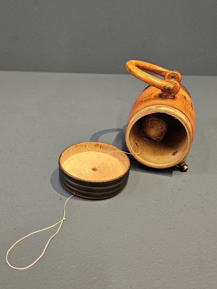 Victorian Fruitwood Double Ended String Barrel - Image 6