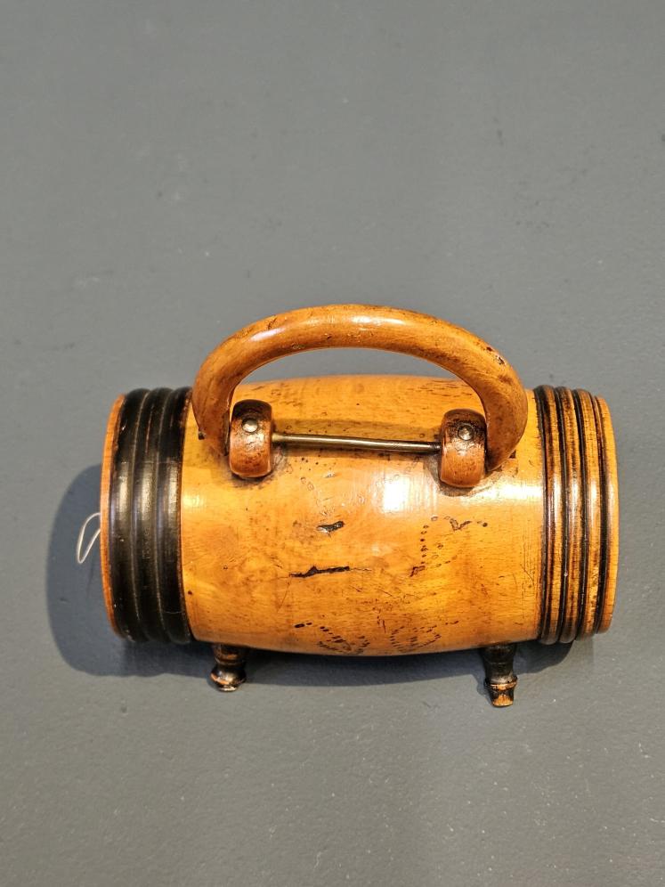 Victorian Fruitwood Double Ended String Barrel - Image 5