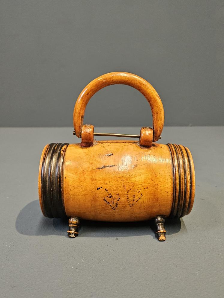 Victorian Fruitwood Double Ended String Barrel - Image 2
