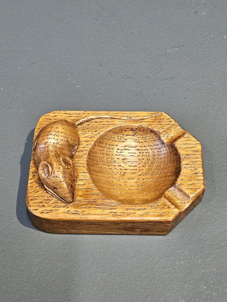 Thompson of Kilburn Mouseman Ash or Pin Tray - Image 6