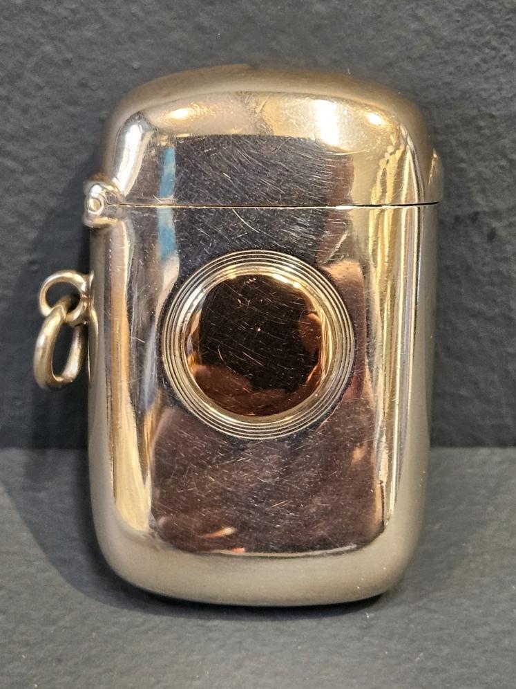 Silver and 9ct Gold Vesta - Image 1