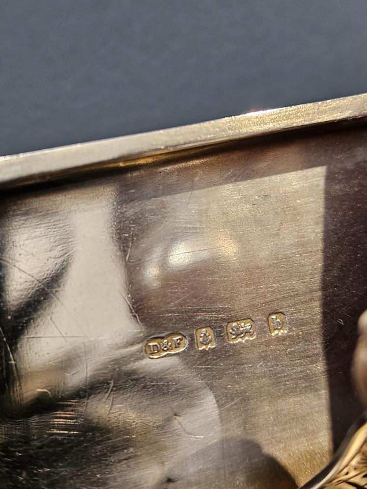 Silver Double Sovereign and Bank Note Case - Image 5