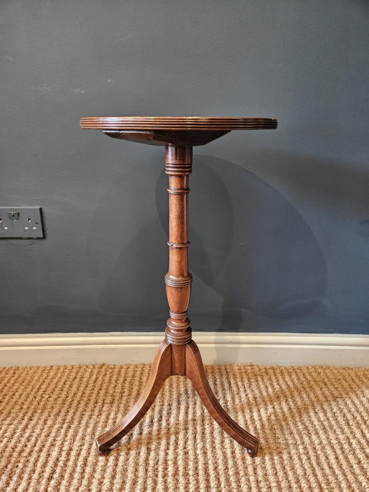 George III Mahogany Candle Or Wine Table  - Image 6