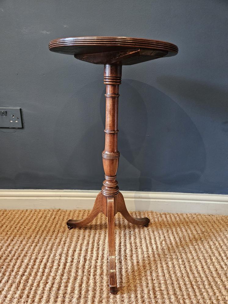 George III Mahogany Candle Or Wine Table  - Image 2