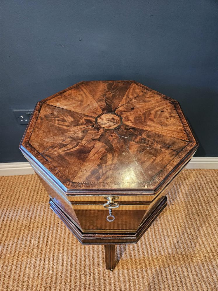 Superb George III Mahogany Brass Bound Wine Cooler with Original Interior - Image 9