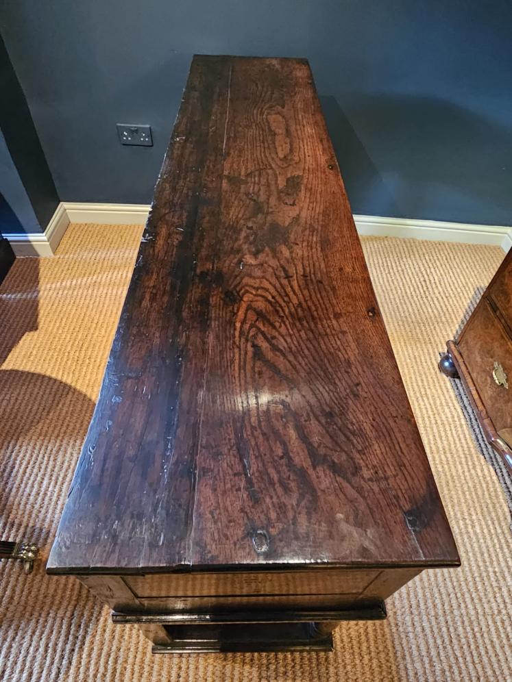 George II Country House Oak Open Pot Board Dresser - Image 2
