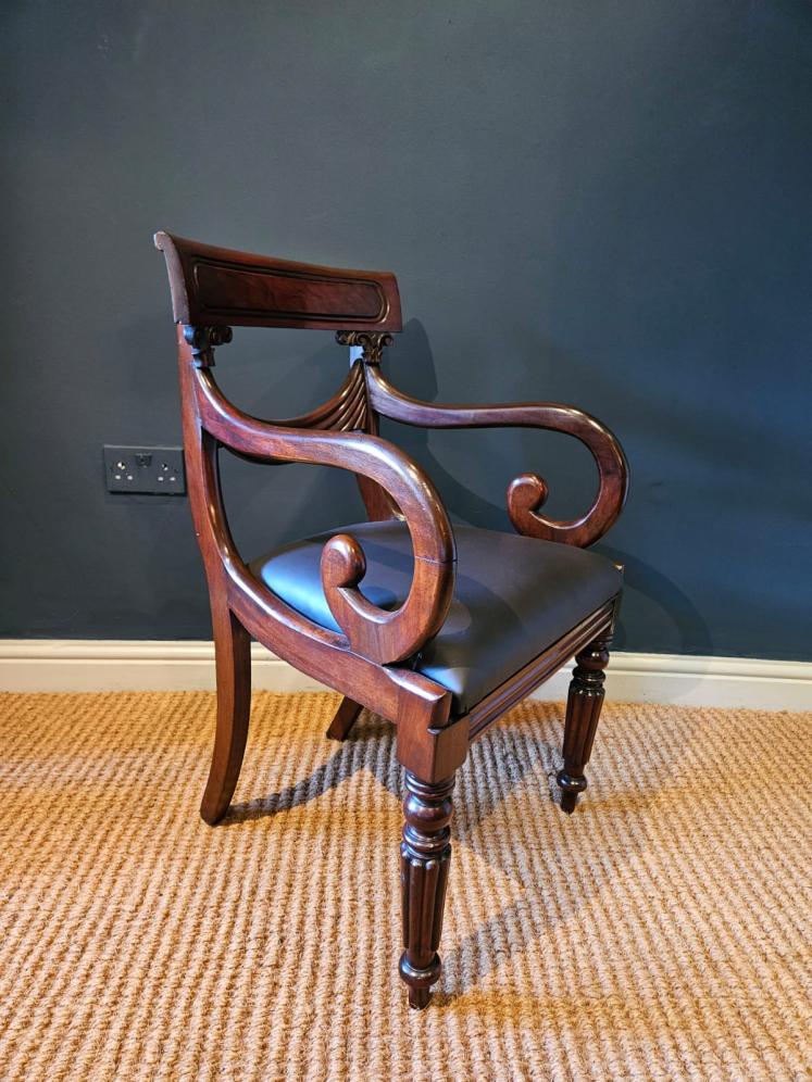 William IV Mahogany Desk Chair  - Image 5