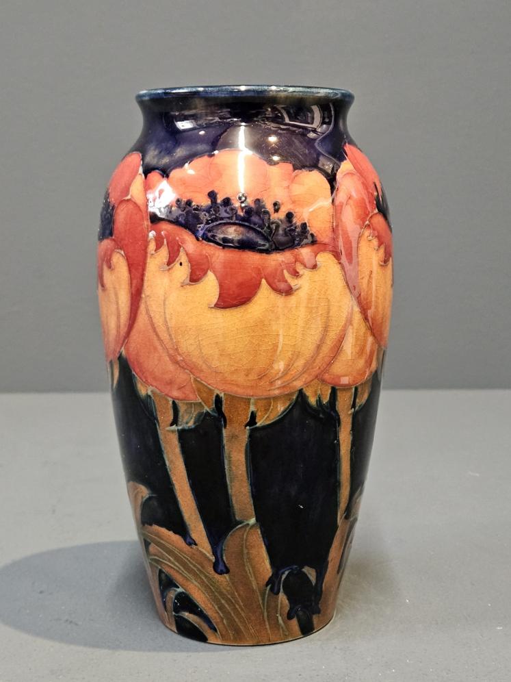 Moorcroft Big Poppy Vase - Image 7