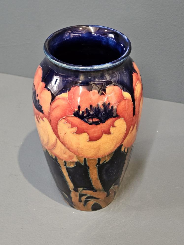 Moorcroft Big Poppy Vase - Image 6