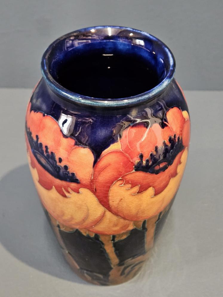 Moorcroft Big Poppy Vase - Image 3