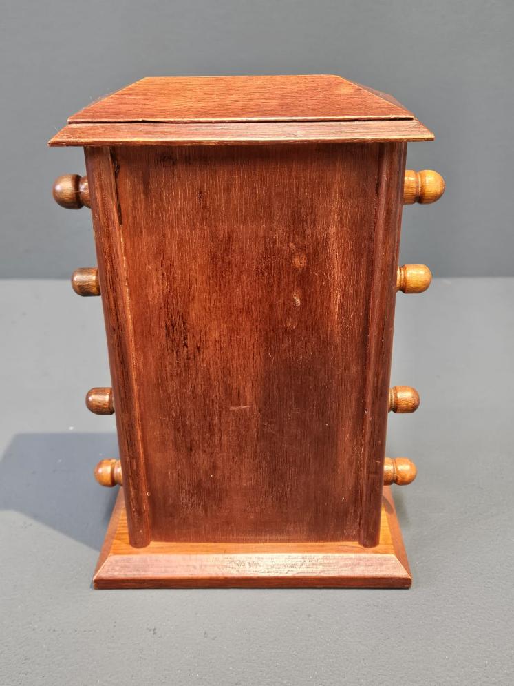 Edwardian Golden Oak Perpetual Desk Calendar - Image 5