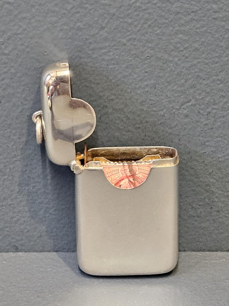 Edwardian Chester Silver Vesta and Stamp Case - Image 4