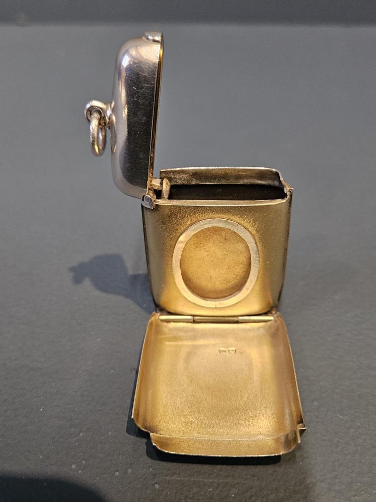 Silver Vesta with Internal Photo Frame - Image 1