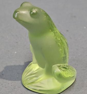 Soft Green Lalique Frog  - Image