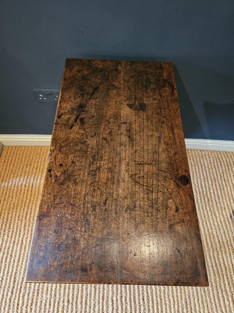 George III Elm Single Drawer Side Table - Image 8