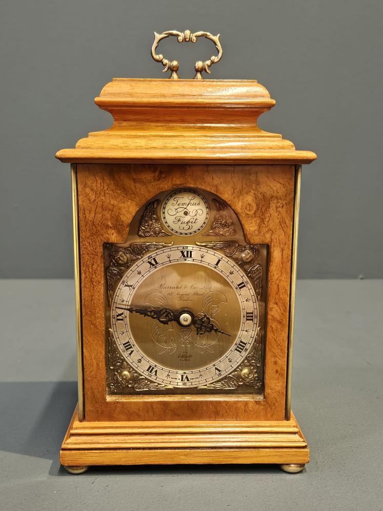 Small 1920' s Walnut Mantel Clock by Elliott - Image 1