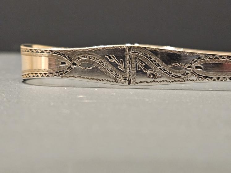 Georgian Silver Acorn Tipped Sugar Tongs By Hester Bateman - Image 5