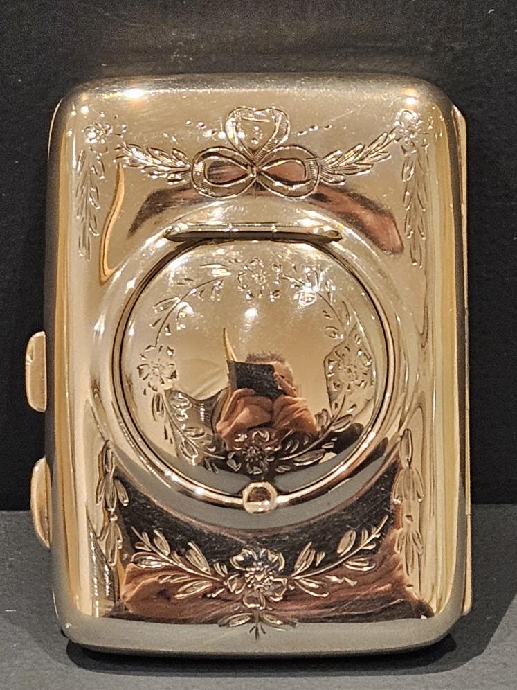 Unusual George V Engraved Silver Cheroot Case & Compact - Image 3