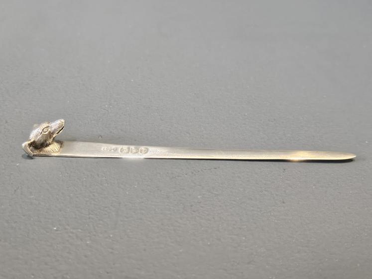 Silver Greyhound Book Mark - Image 3