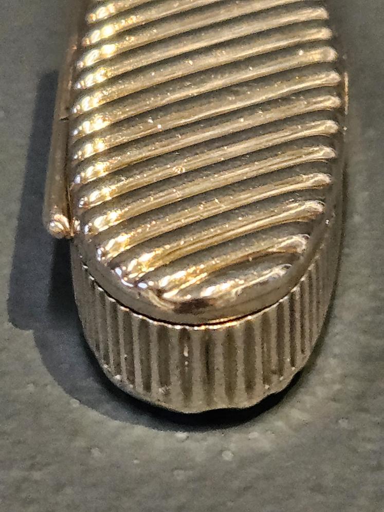 Unusual Victorian Silver Oval Vesta Case By Sampson Mordan  - Image 3