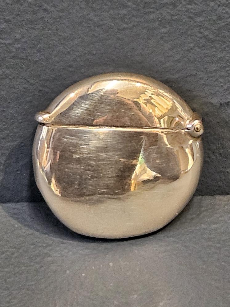 Silver Doughnut Vesta with Inset Compass  - Image 2