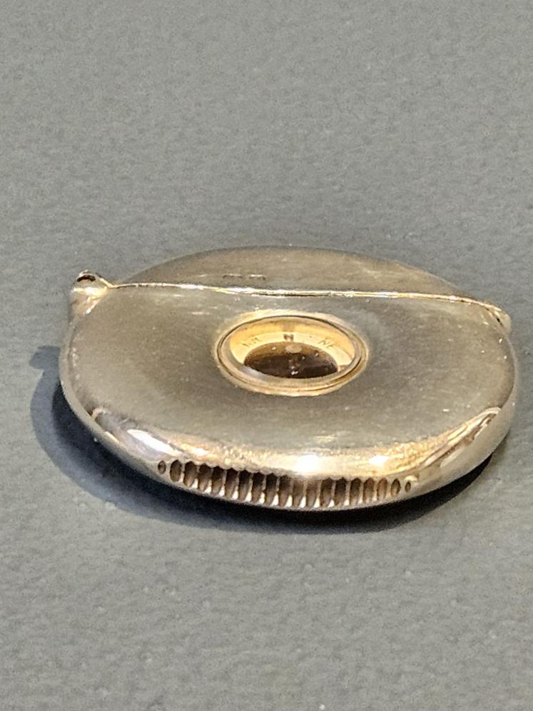 Silver Doughnut Vesta with Inset Compass  - Image 1