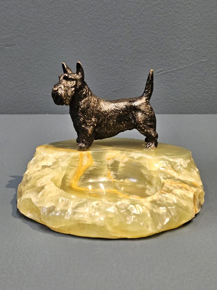 1920's Cold Painted Bronze Scottie Dog Desk Tidy  - Image 6