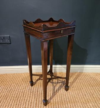 Edwardian Mahogany Kettle Stand - Image