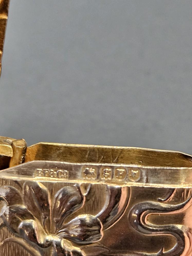 Art Nouveau Silver Vesta Case - Image 6