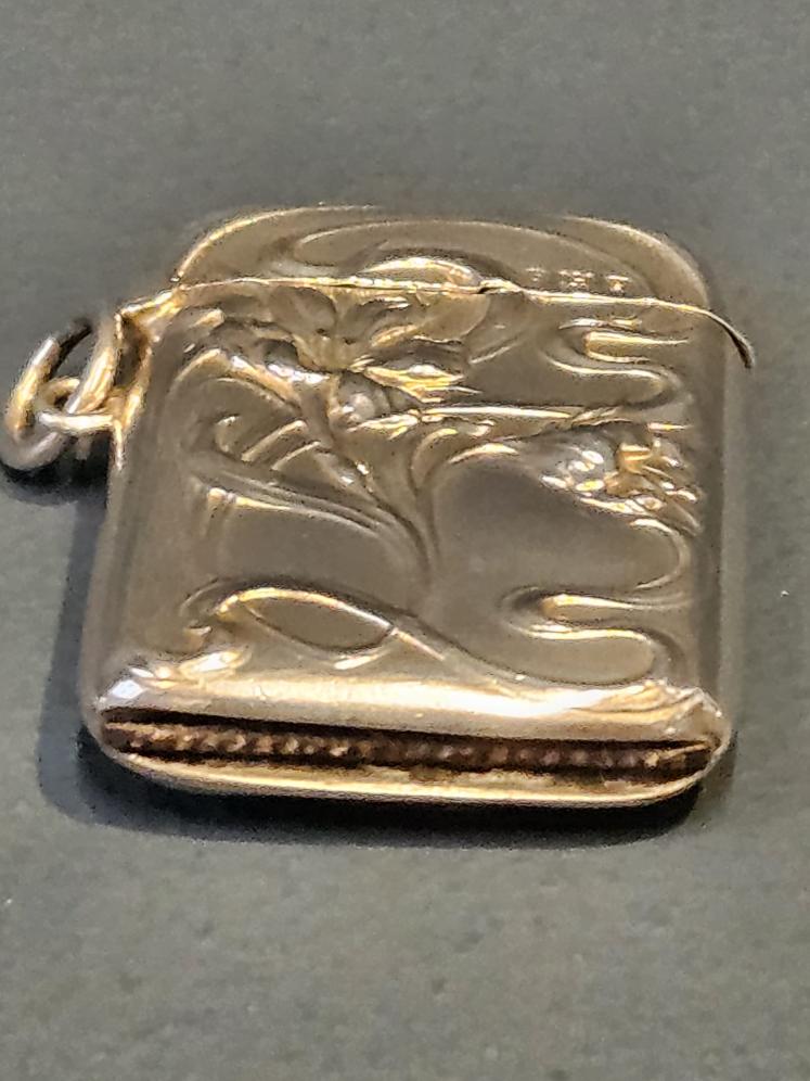 Art Nouveau Silver Vesta Case - Image 2