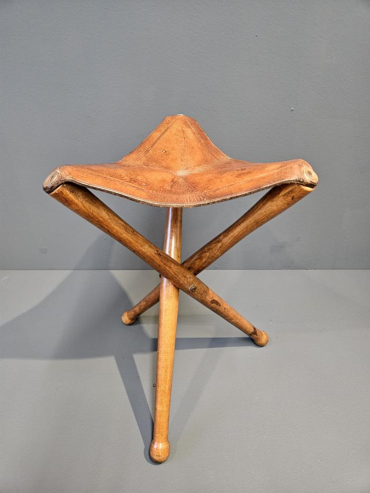 Arts and Crafts Folding Campaign Stool - Image 1