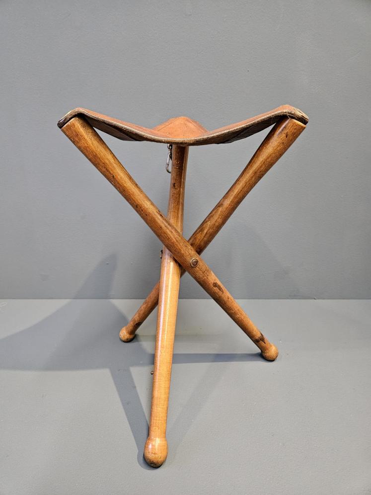 Arts and Crafts Folding Campaign Stool - Image 6