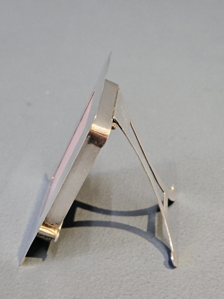 Small Plain Silver Photo Frame - Image 4
